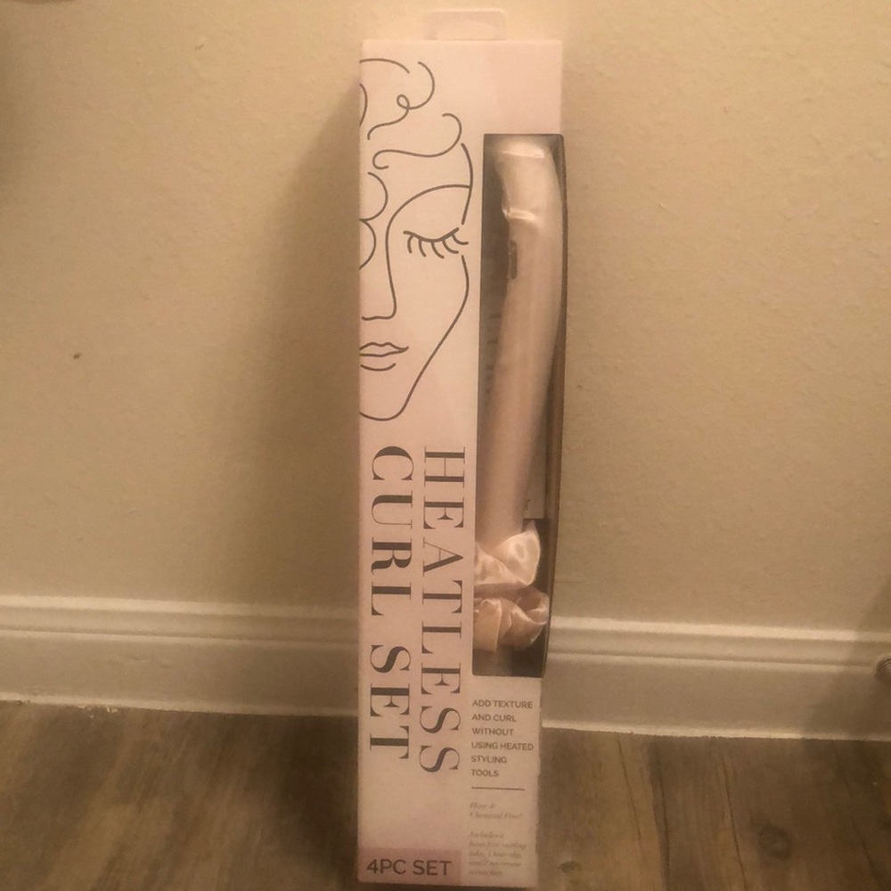 Curly-Q Heatless Curl Set